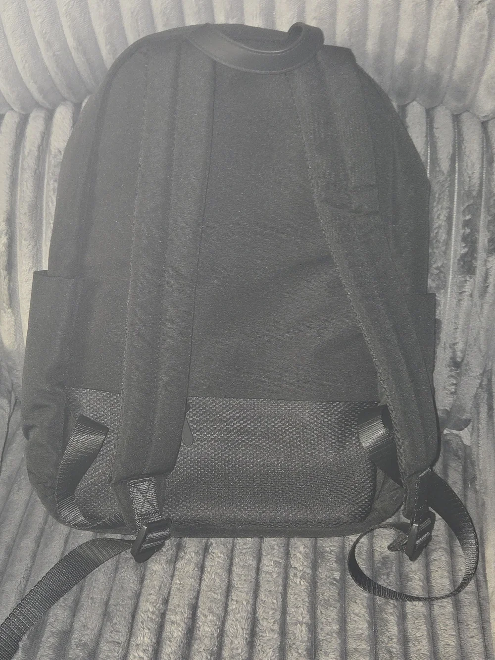 BANTAM Solar Charging Black Backpack